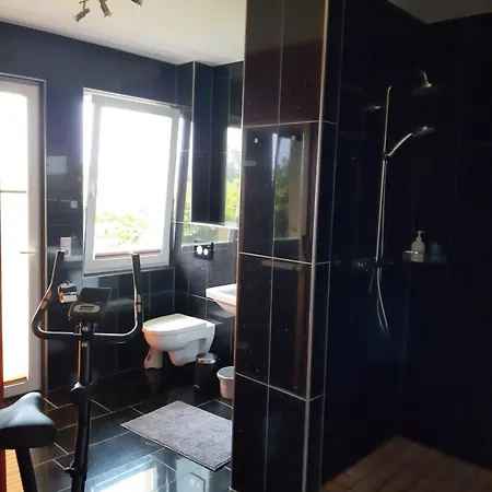 منزل للإقامة Ueber Den Daechern Von فلنسبورغ